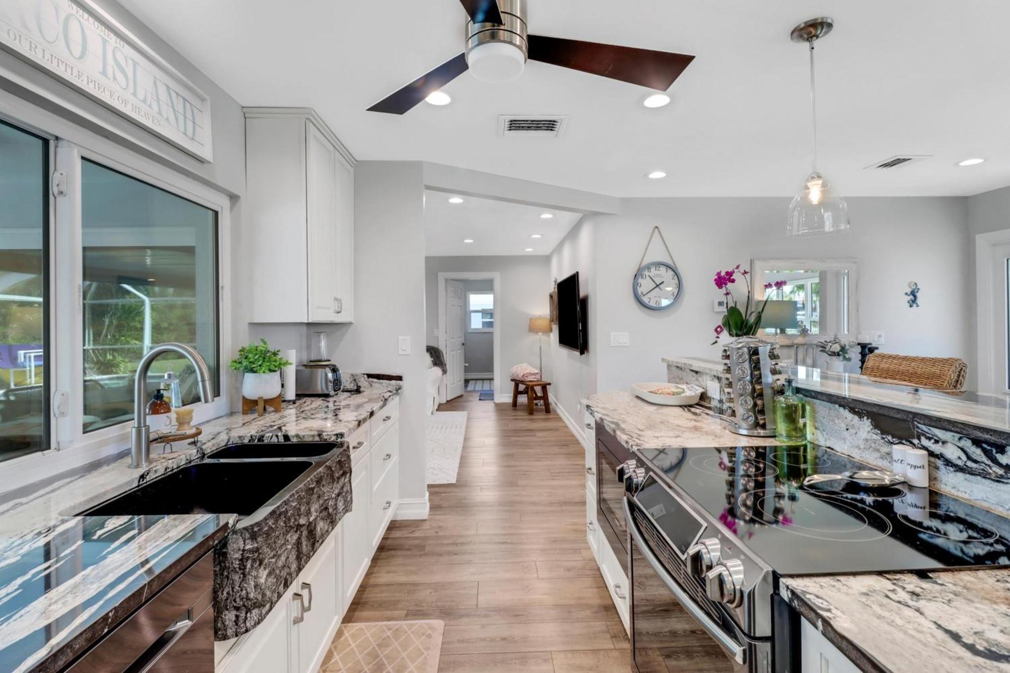 Inviting Lakeview Home L Pool L Close To Beaches 马科 外观 照片